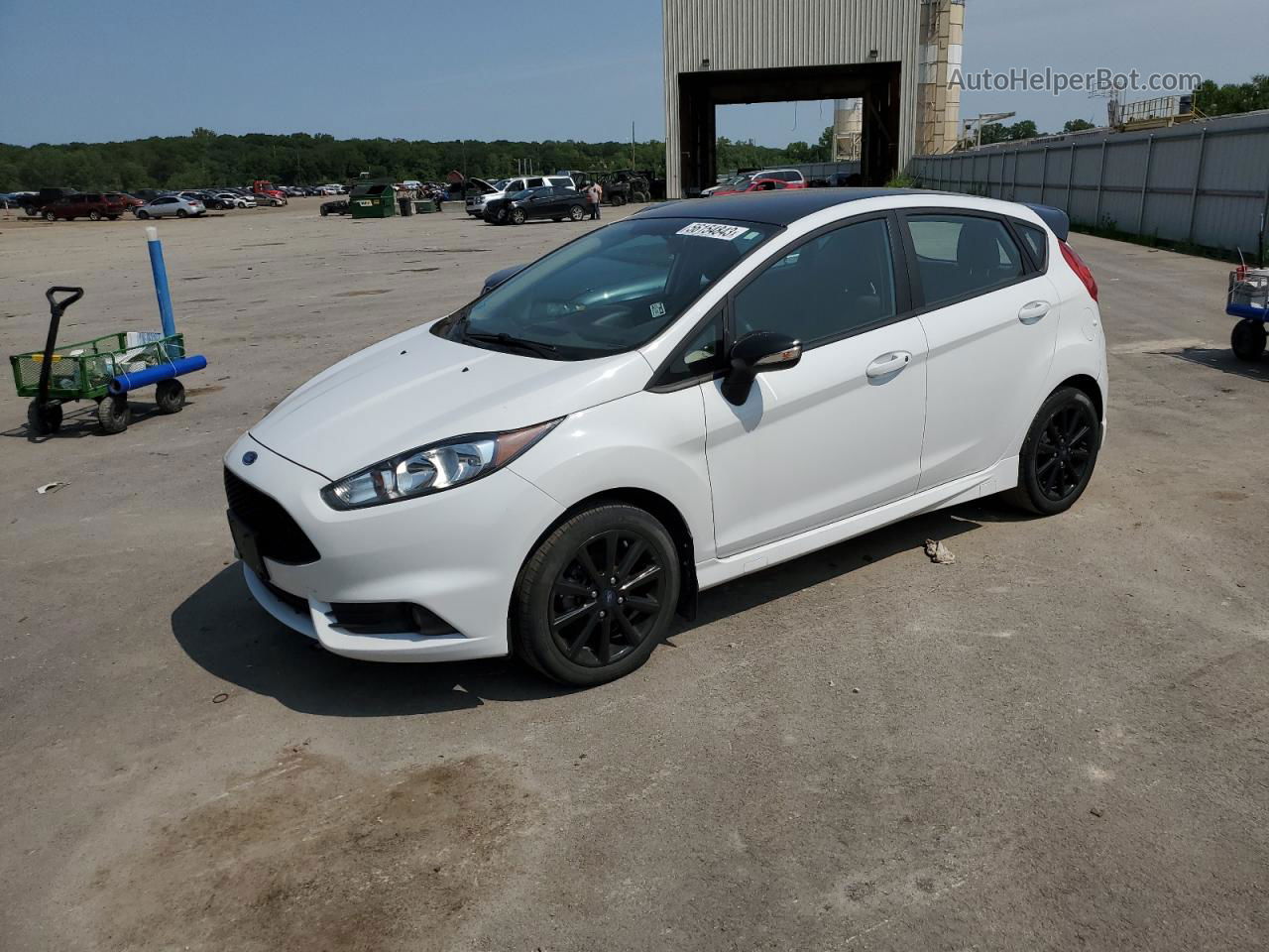 2019 Ford Fiesta St White vin: 3FADP4DJ7KM116020