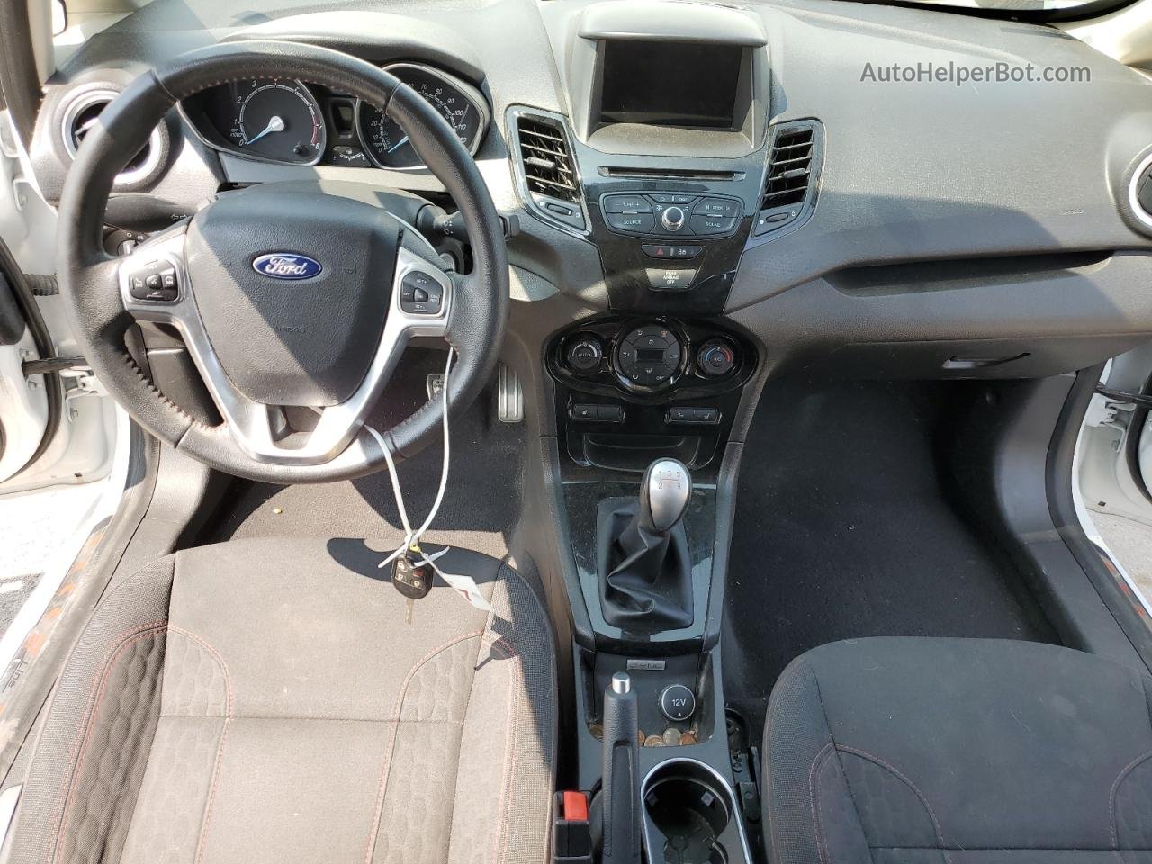 2019 Ford Fiesta St White vin: 3FADP4DJ7KM116020