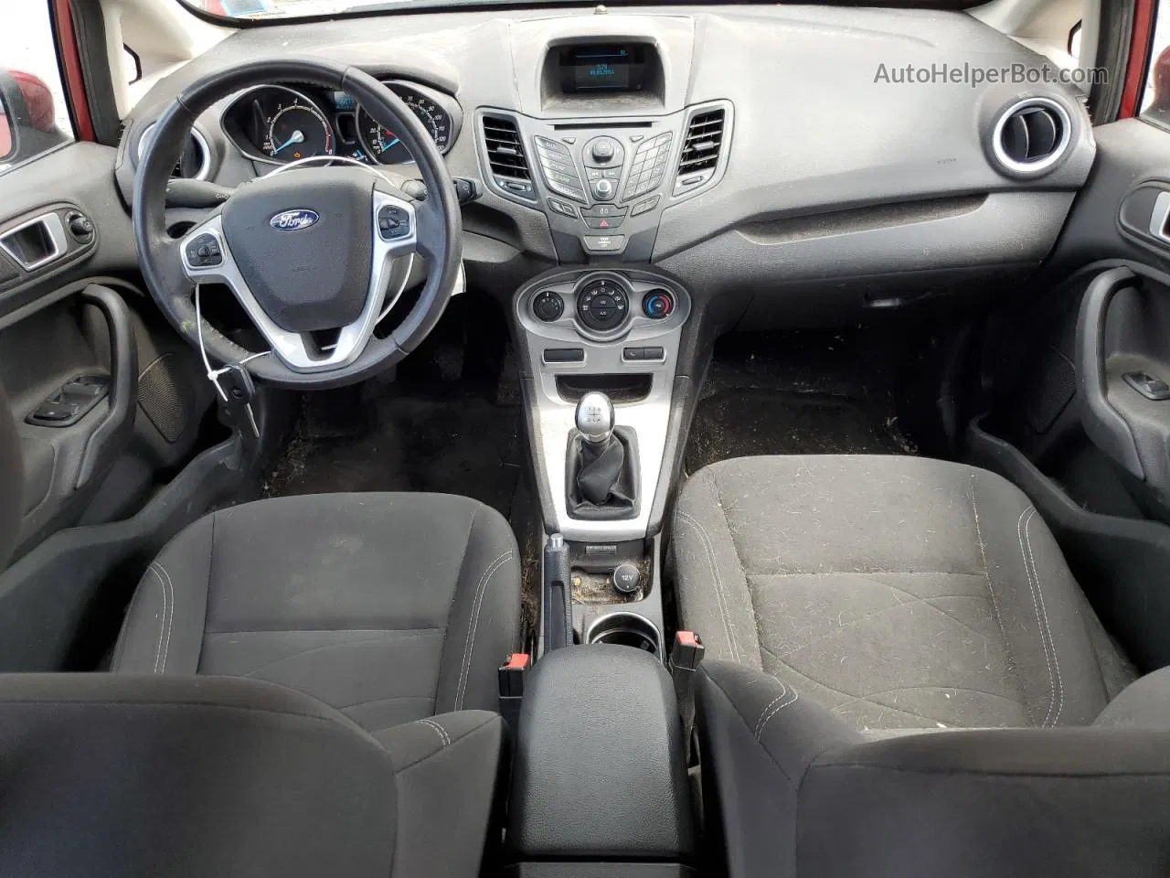 2015 Ford Fiesta Se Красный vin: 3FADP4EE4FM110022