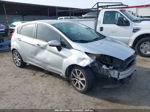 2015 Ford Fiesta Se Серебряный vin: 3FADP4EJ0FM156346