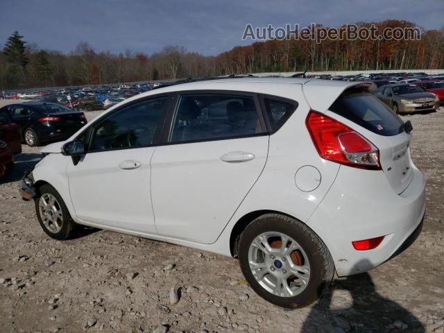 2016 Ford Fiesta Se White vin: 3FADP4EJ0GM130170