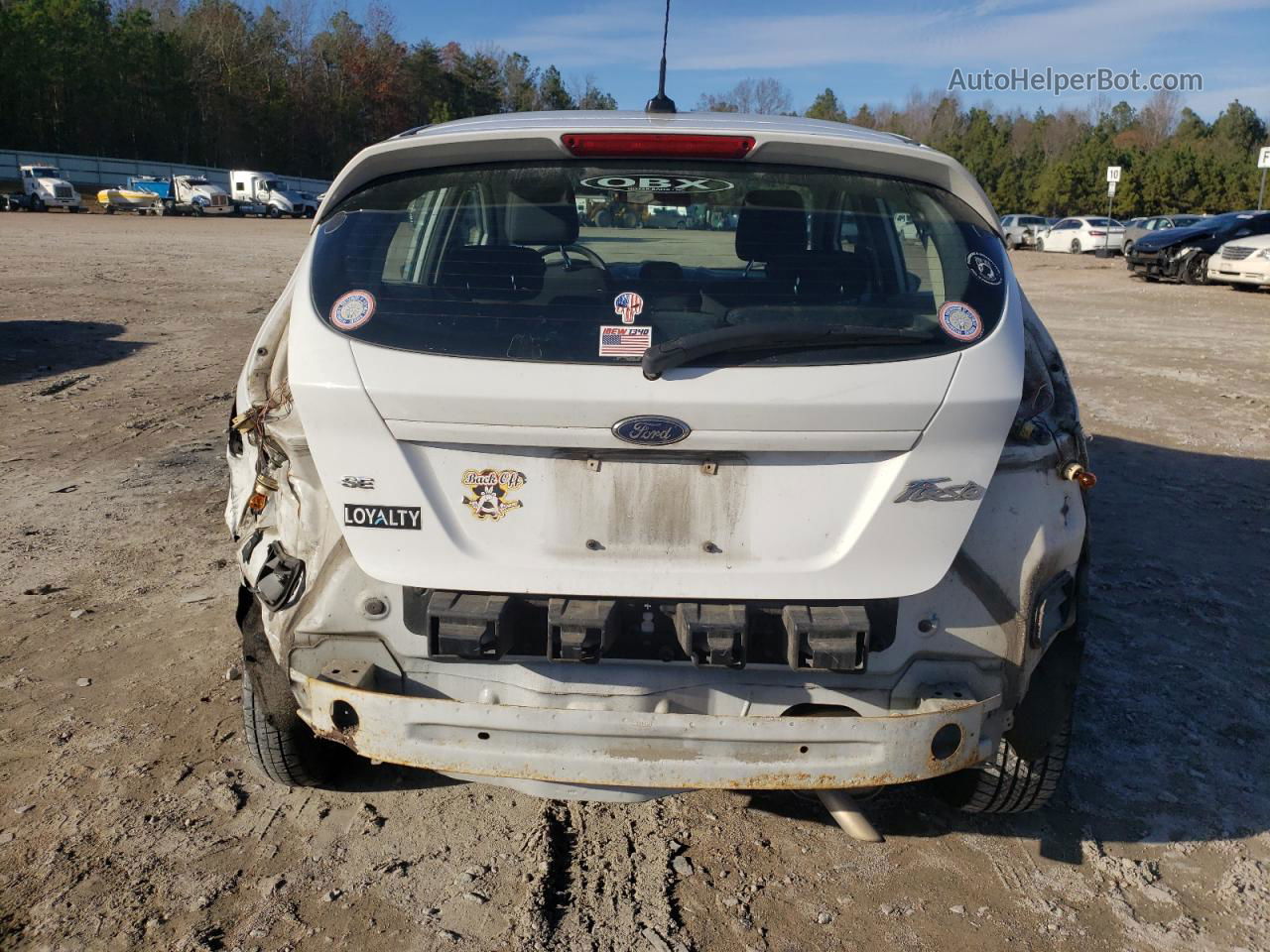 2017 Ford Fiesta Se White vin: 3FADP4EJ0HM125410