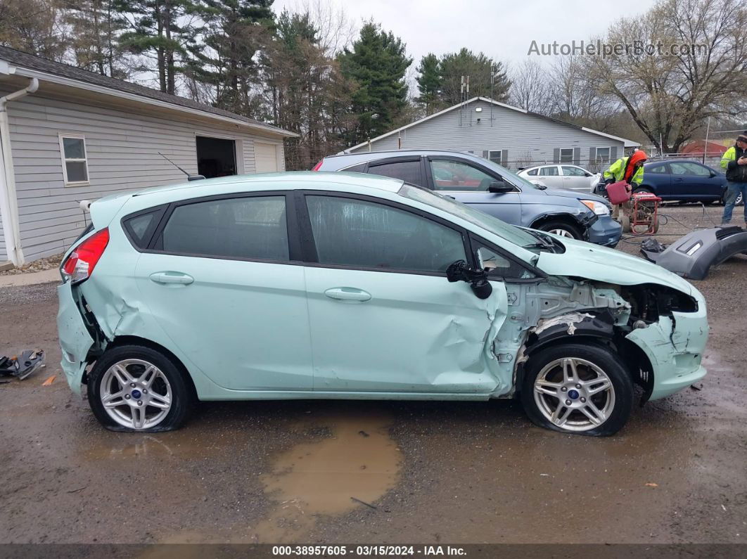 2017 Ford Fiesta Se Бирюзовый vin: 3FADP4EJ0HM131921