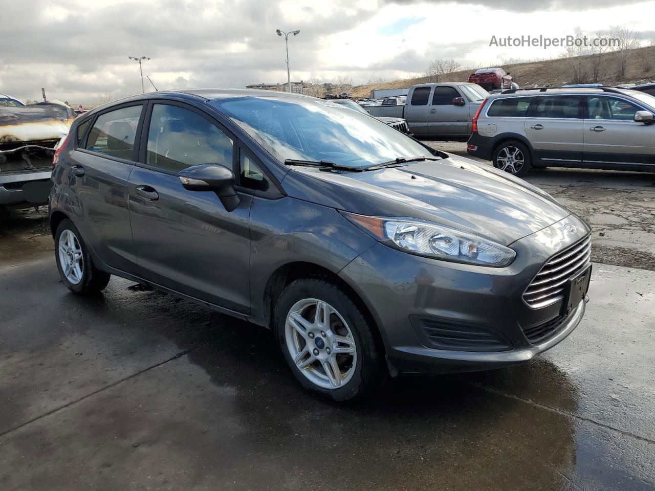 2019 Ford Fiesta Se Gray vin: 3FADP4EJ0KM110994