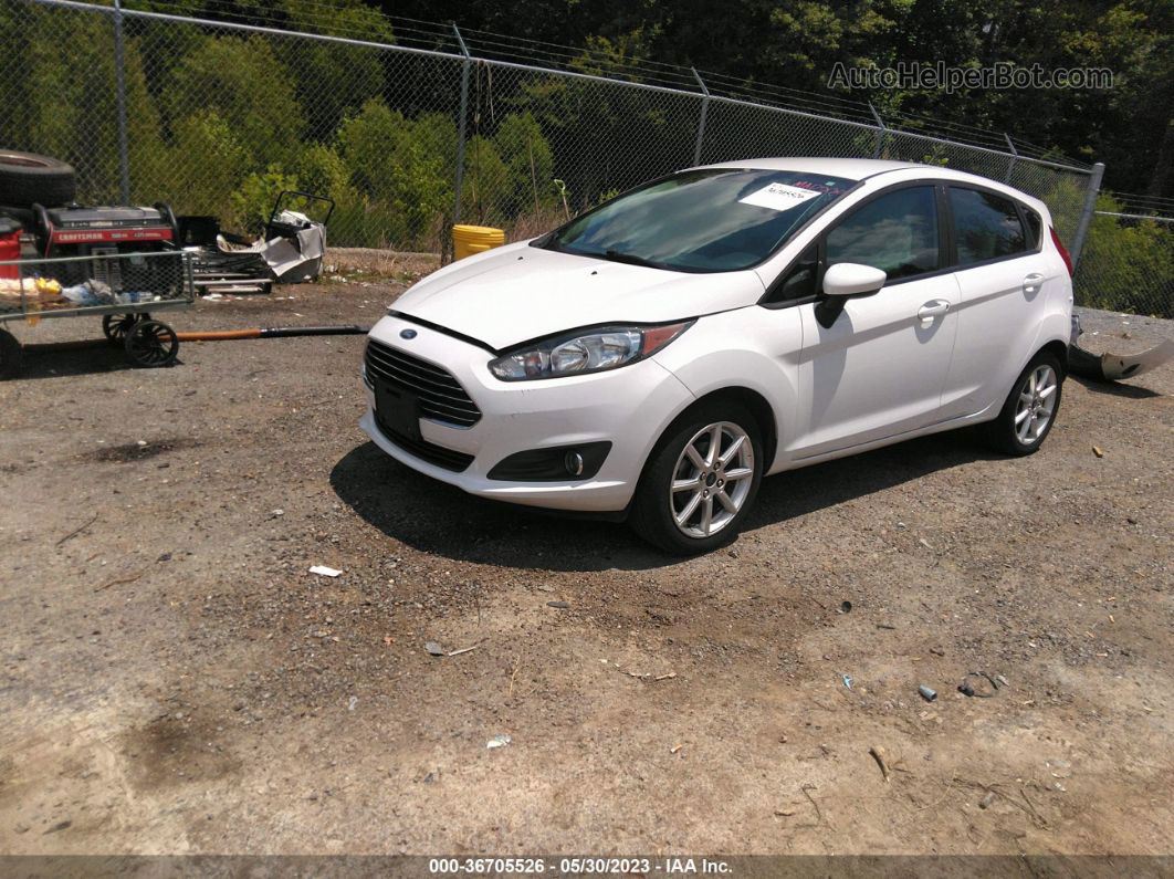 2019 Ford Fiesta Se White vin: 3FADP4EJ0KM123986