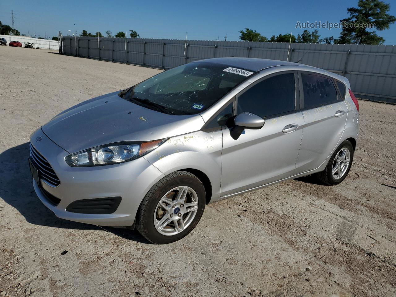 2019 Ford Fiesta Se Серебряный vin: 3FADP4EJ0KM129626