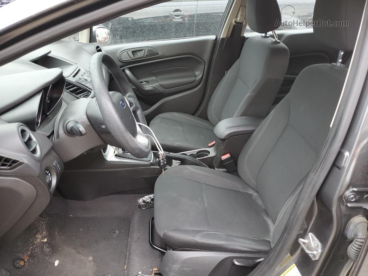 2019 Ford Fiesta Se Gray vin: 3FADP4EJ0KM142960