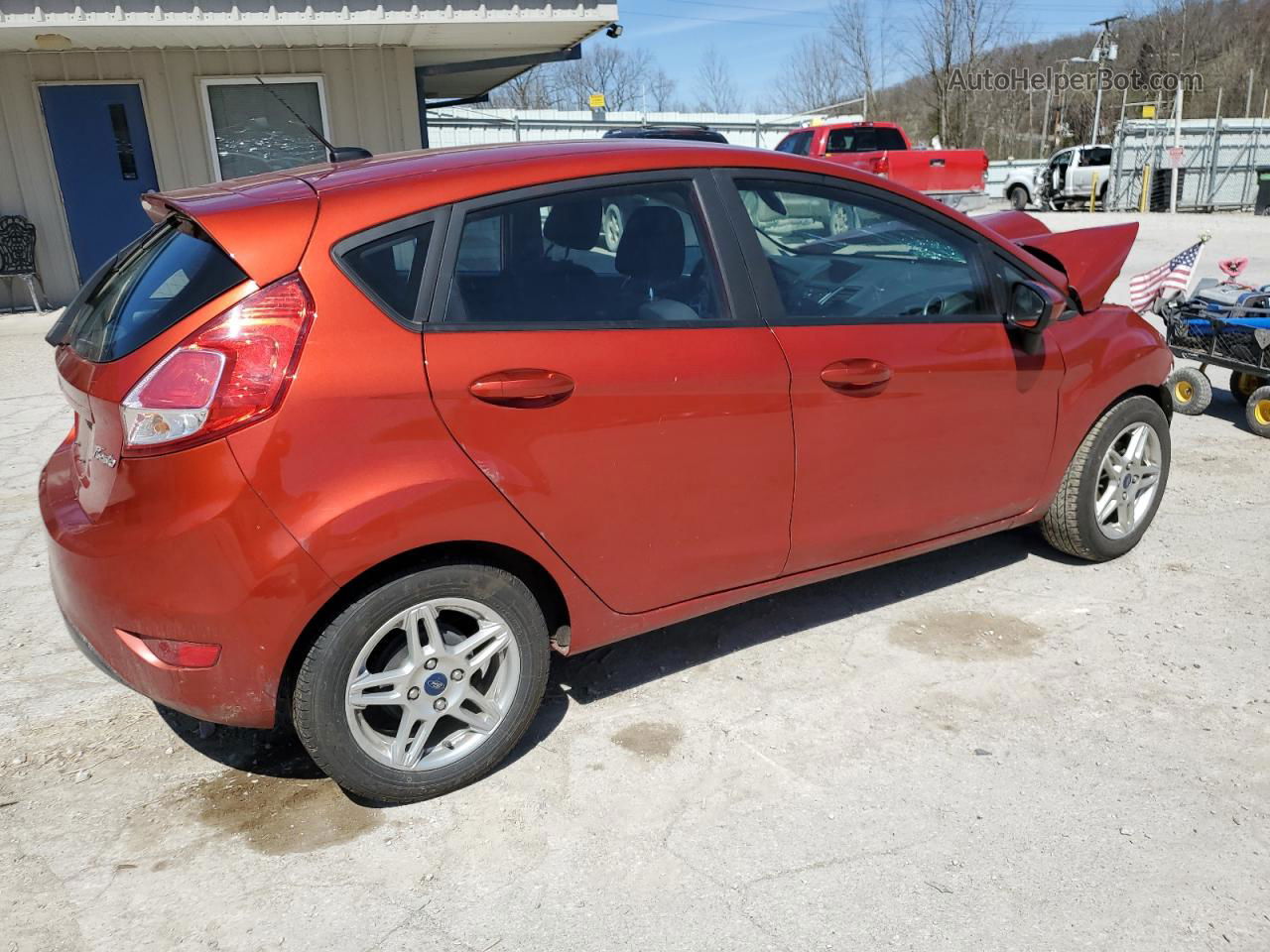 2019 Ford Fiesta Se Red vin: 3FADP4EJ0KM144885