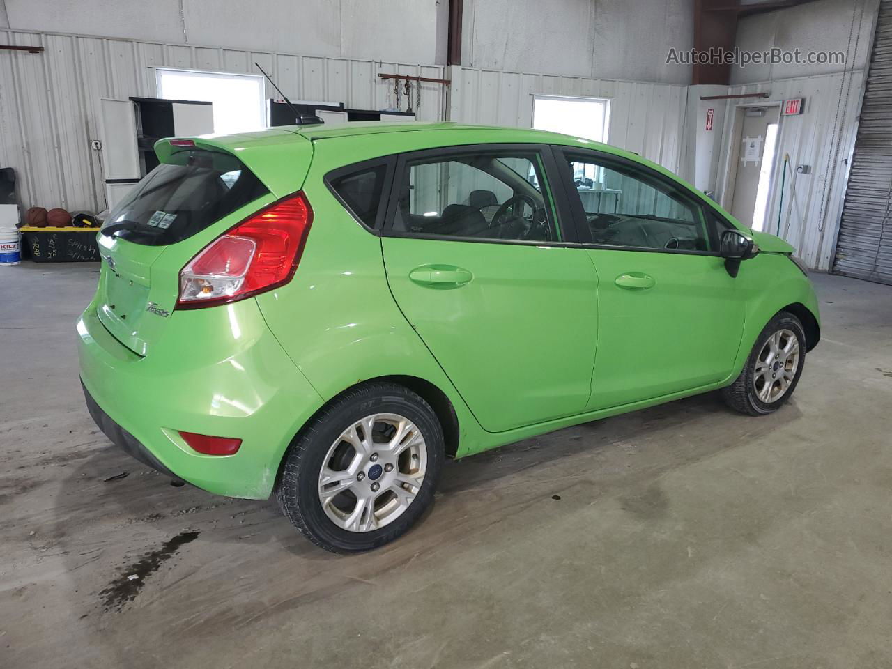 2015 Ford Fiesta Se Green vin: 3FADP4EJ1FM140592