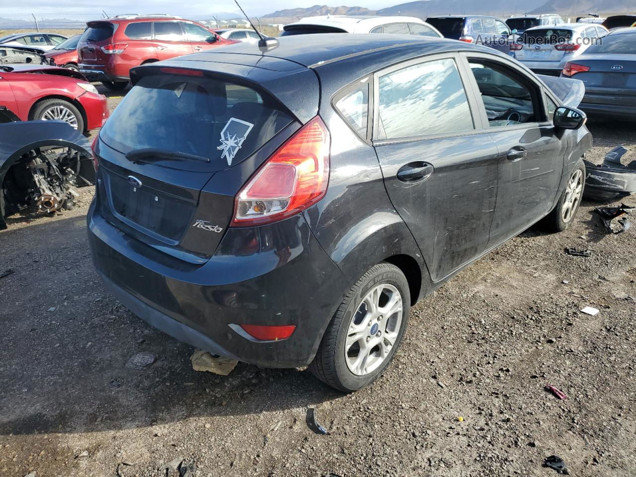 2015 Ford Fiesta Se Черный vin: 3FADP4EJ1FM141497