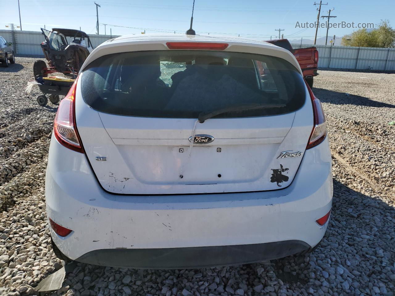 2015 Ford Fiesta Se White vin: 3FADP4EJ1FM213850