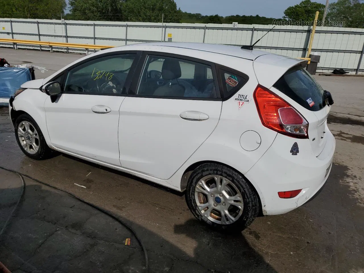 2016 Ford Fiesta Se Белый vin: 3FADP4EJ1GM179247