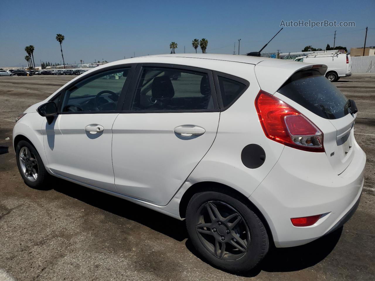 2017 Ford Fiesta Se White vin: 3FADP4EJ1HM115047