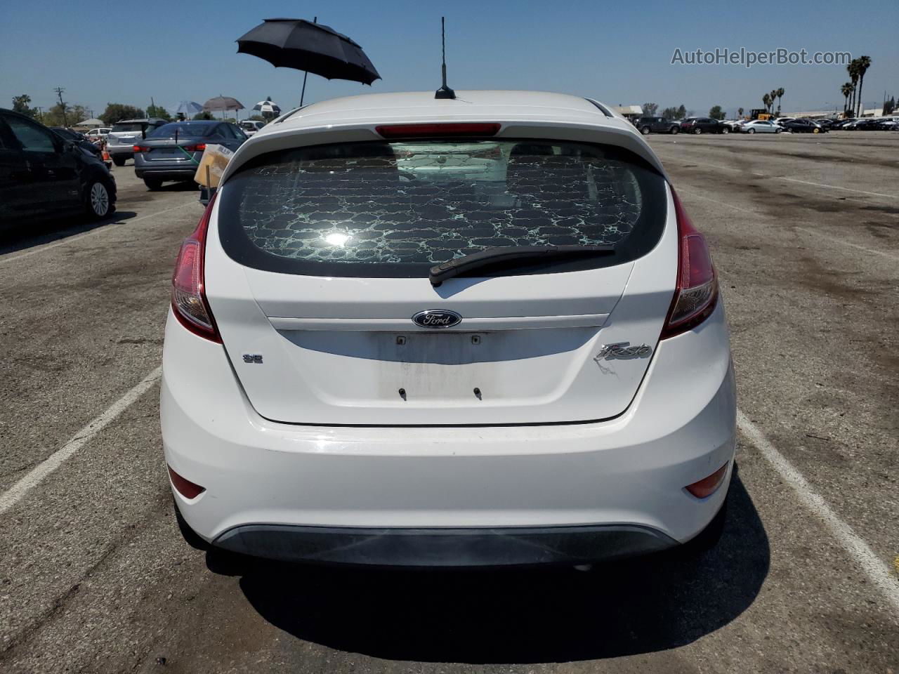 2017 Ford Fiesta Se White vin: 3FADP4EJ1HM115047