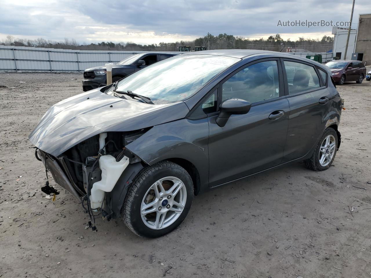 2017 Ford Fiesta Se Угольный vin: 3FADP4EJ1HM130888