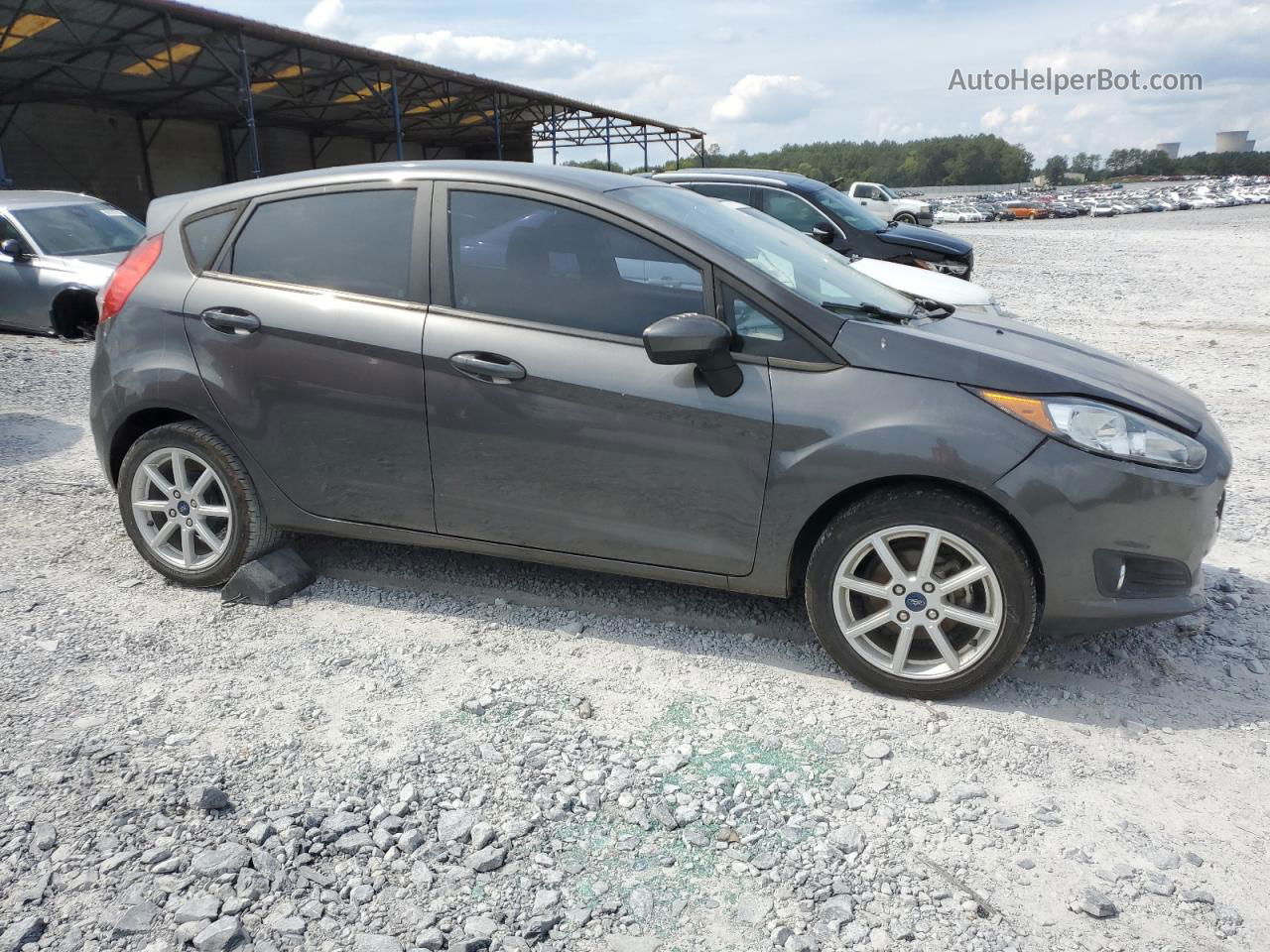 2019 Ford Fiesta Se Gray vin: 3FADP4EJ1KM106257