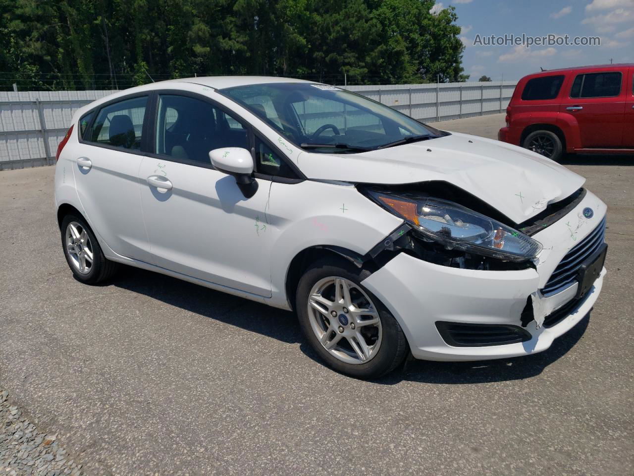 2019 Ford Fiesta Se White vin: 3FADP4EJ1KM109918