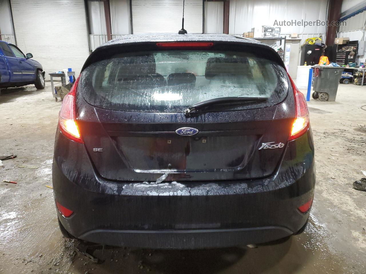 2019 Ford Fiesta Se Black vin: 3FADP4EJ1KM138657