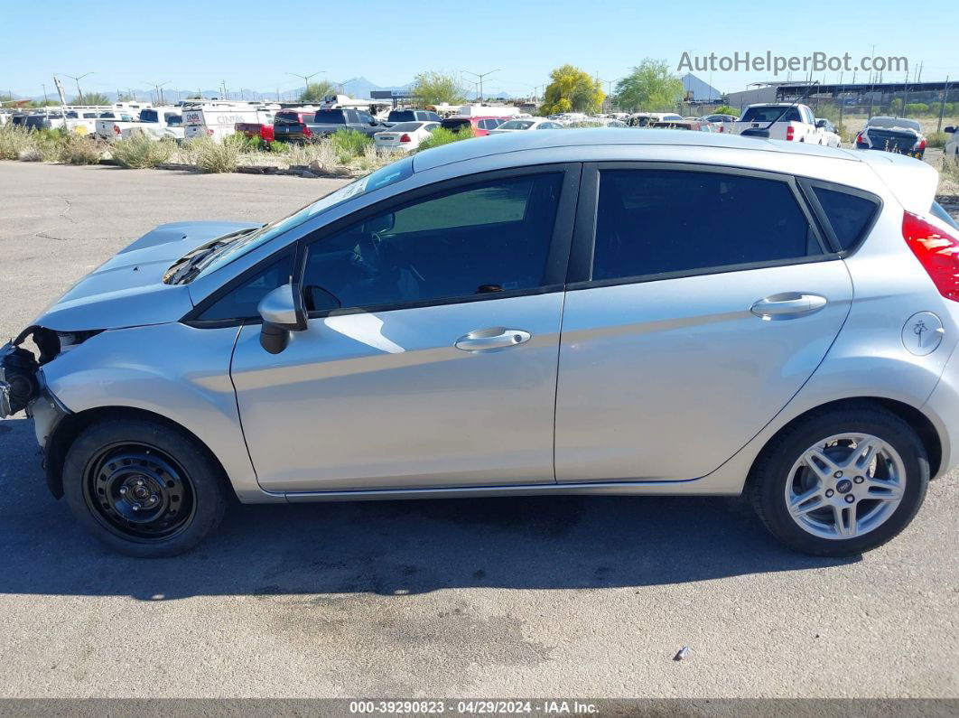 2019 Ford Fiesta Se Silver vin: 3FADP4EJ2KM166130