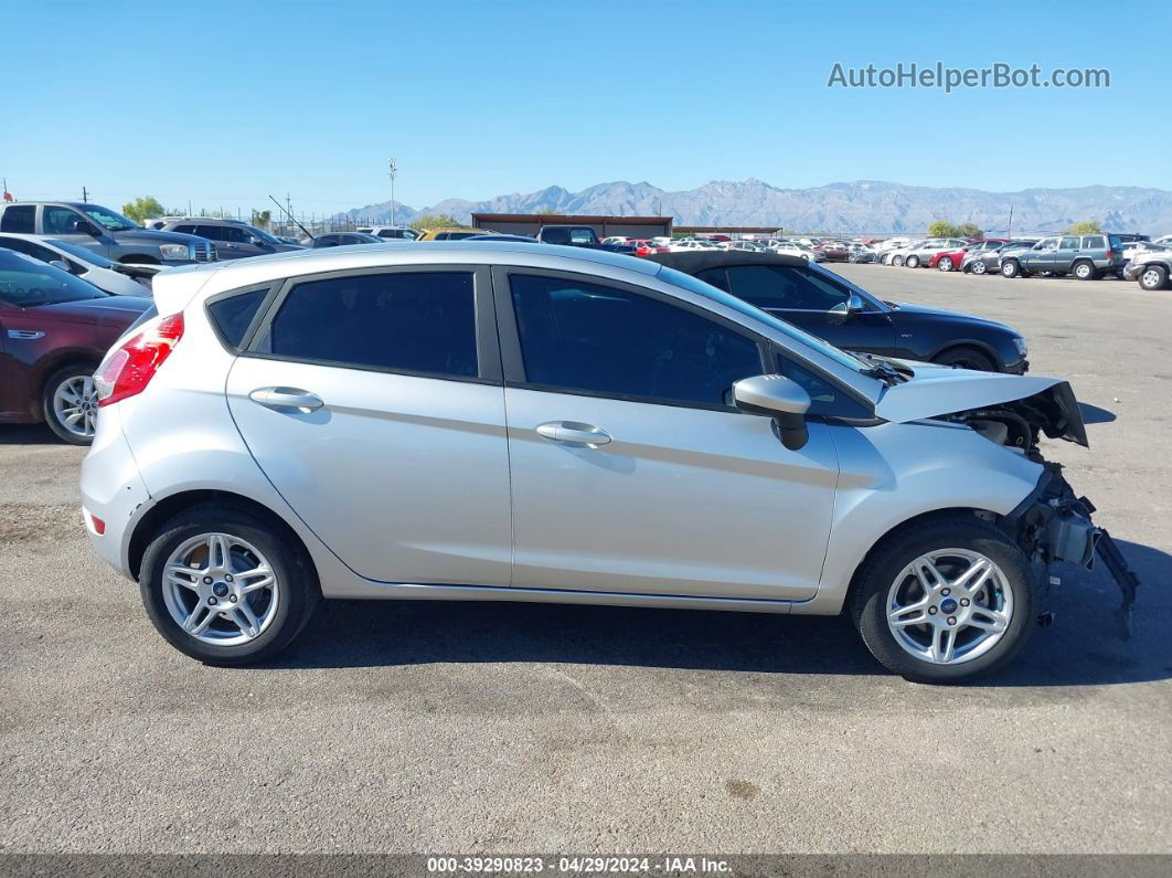 2019 Ford Fiesta Se Silver vin: 3FADP4EJ2KM166130