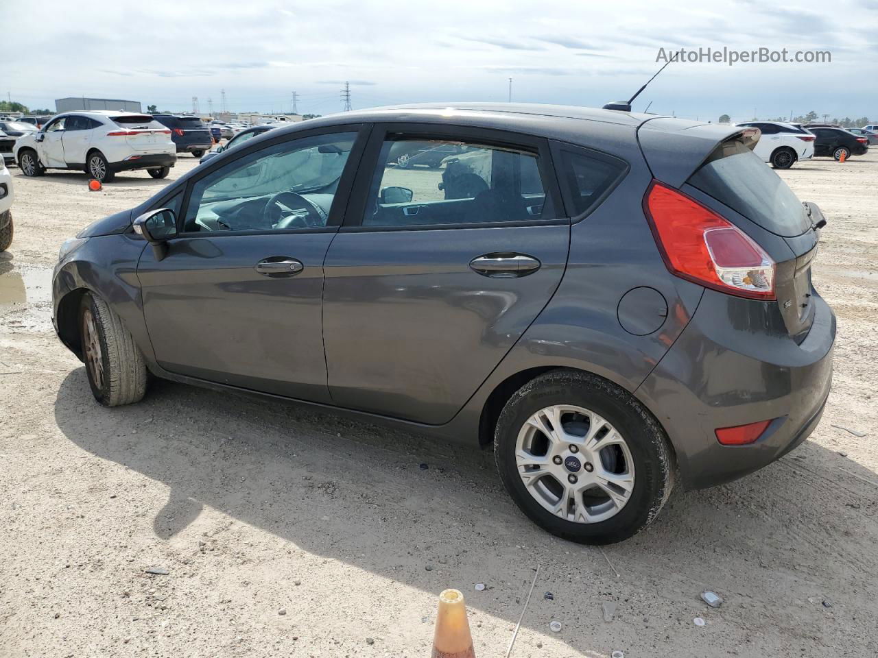 2015 Ford Fiesta Se Gray vin: 3FADP4EJ3FM179376