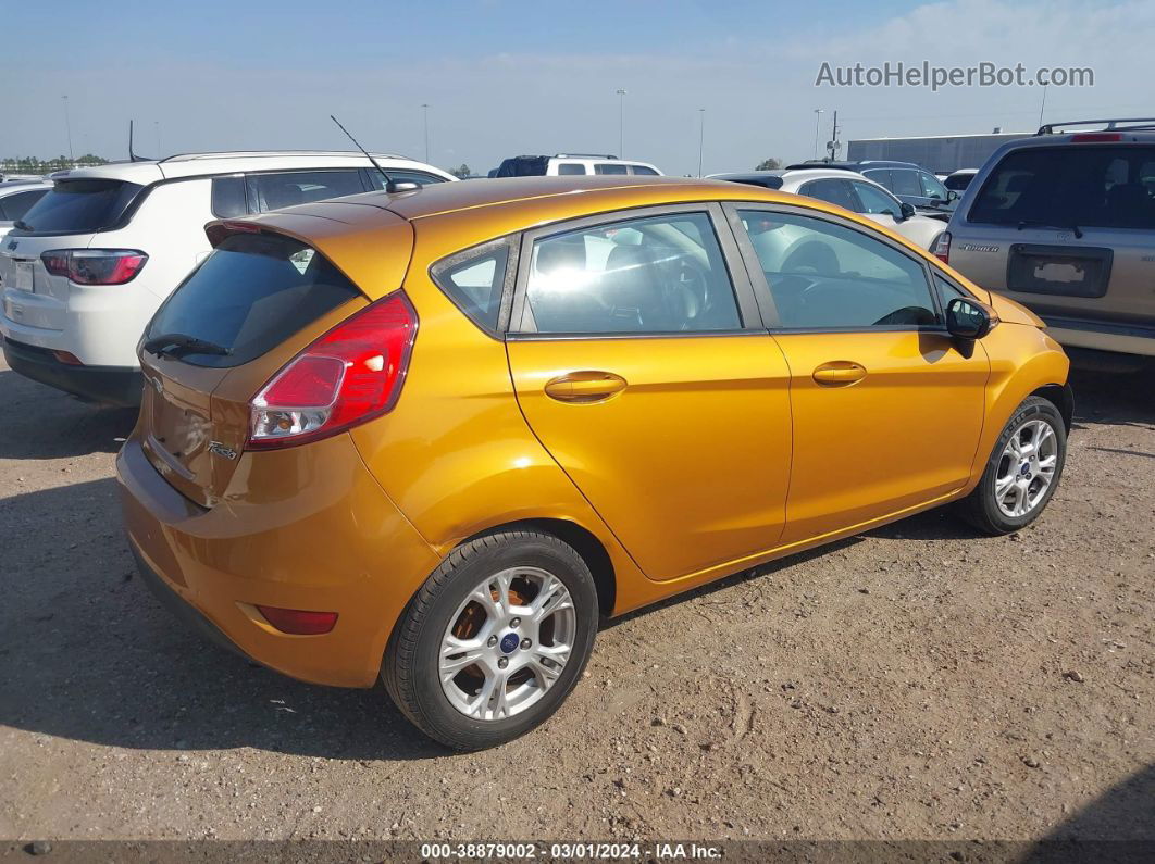 2016 Ford Fiesta Se Orange vin: 3FADP4EJ3GM165639