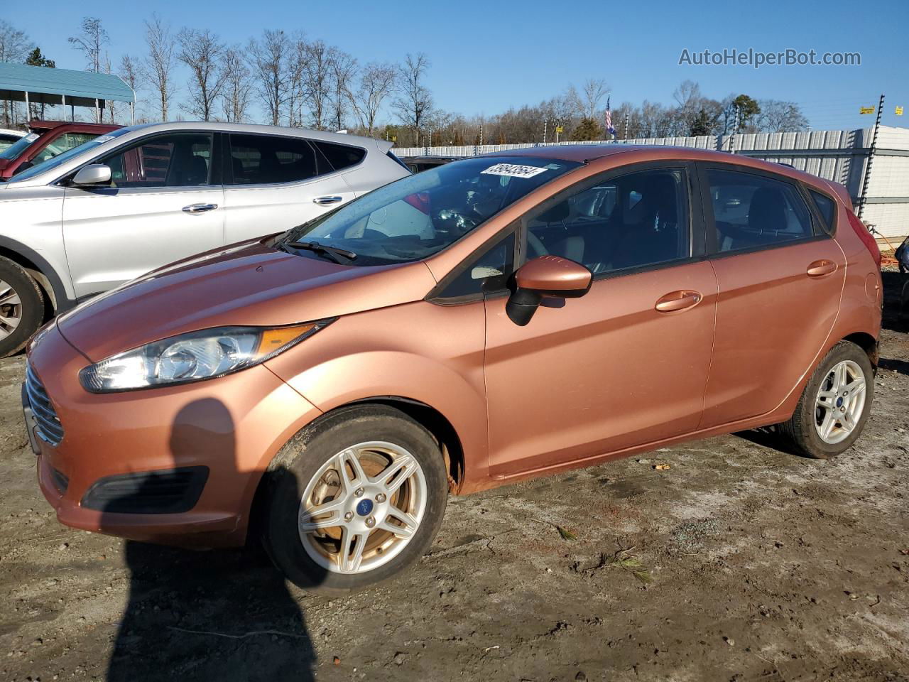 2017 Ford Fiesta Se Orange vin: 3FADP4EJ3HM109217