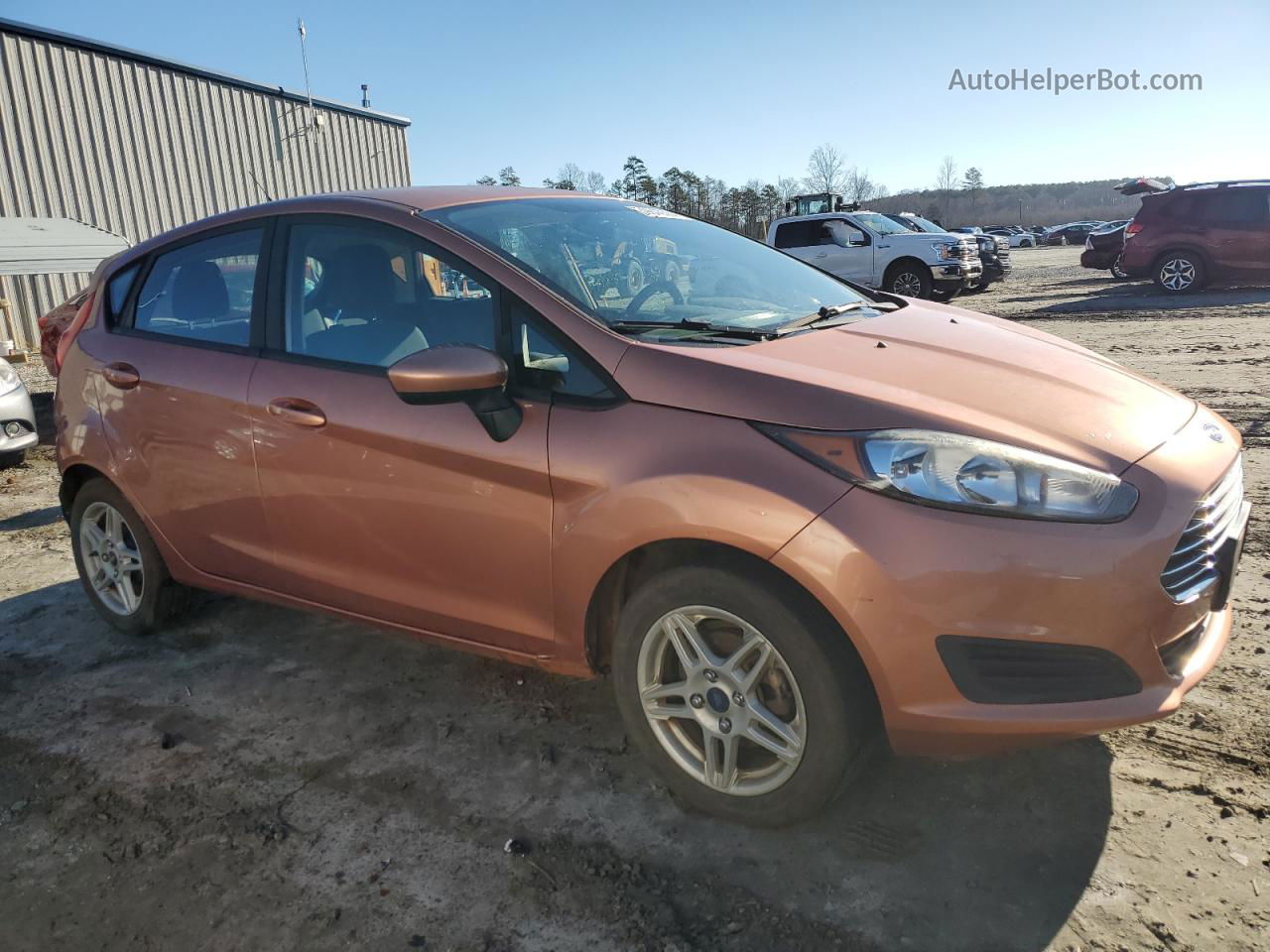 2017 Ford Fiesta Se Orange vin: 3FADP4EJ3HM109217