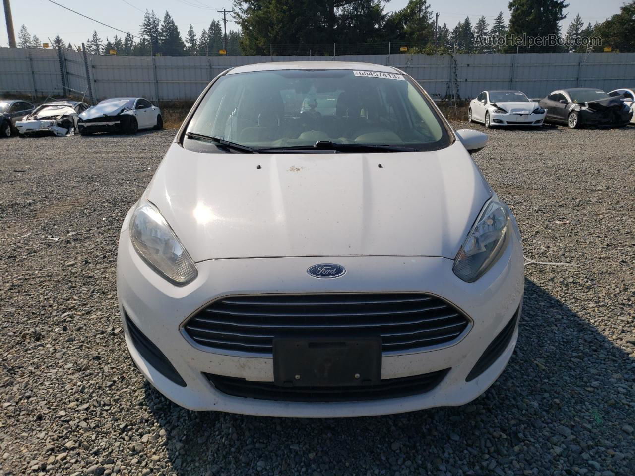 2017 Ford Fiesta Se White vin: 3FADP4EJ3HM115597