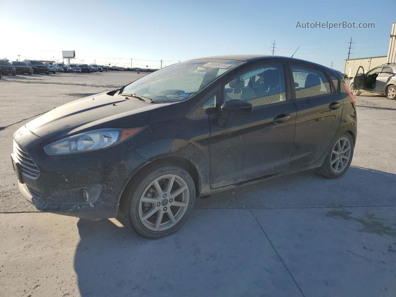 2019 Ford Fiesta Se Black vin: 3FADP4EJ3KM134108