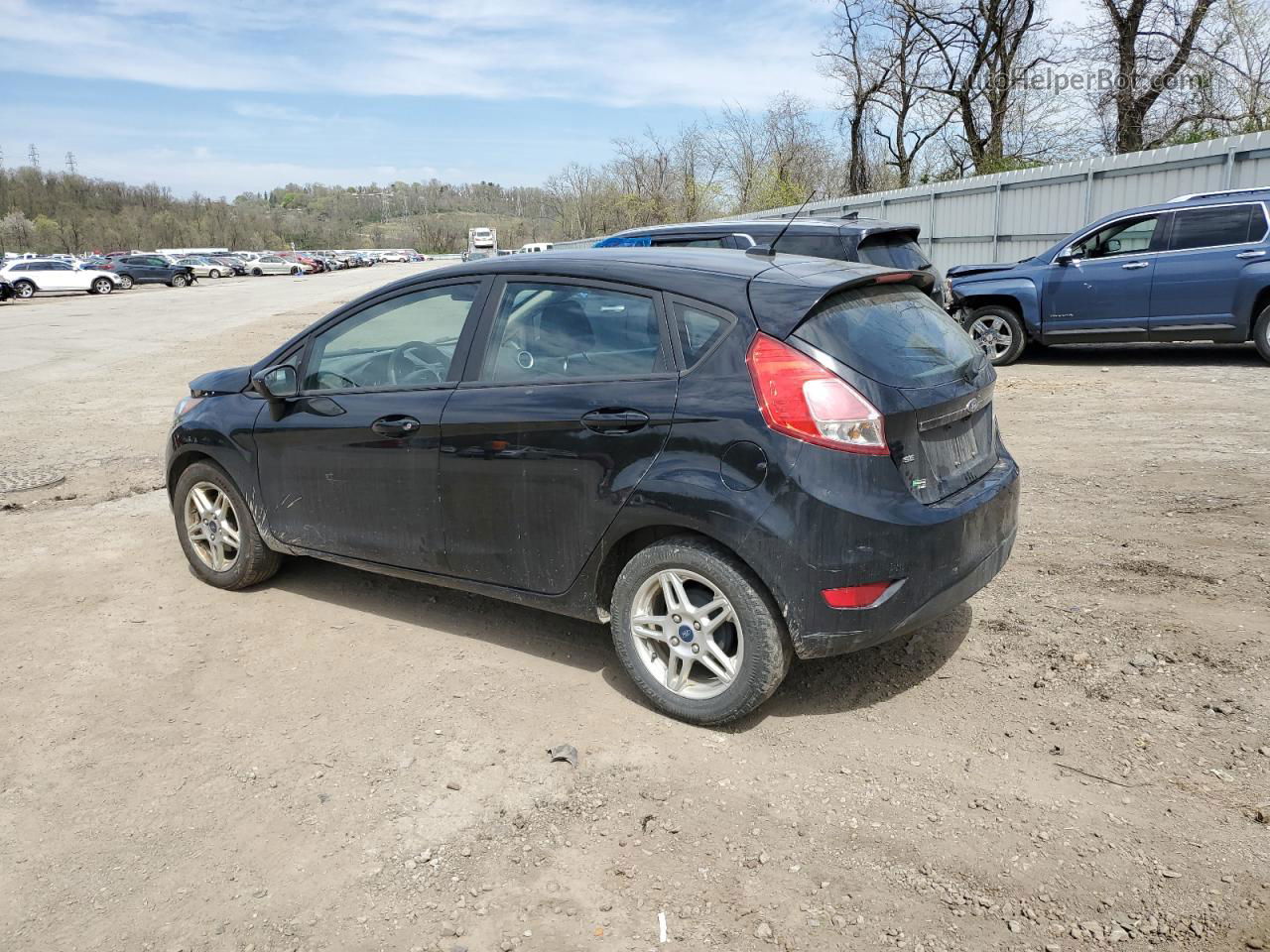 2019 Ford Fiesta Se Black vin: 3FADP4EJ3KM142743