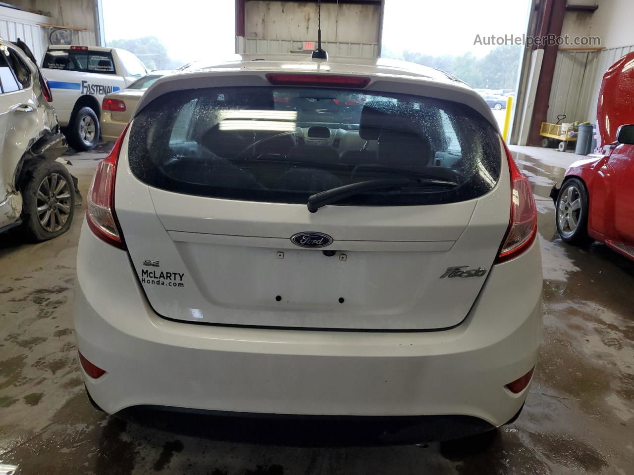 2019 Ford Fiesta Se White vin: 3FADP4EJ3KM142824