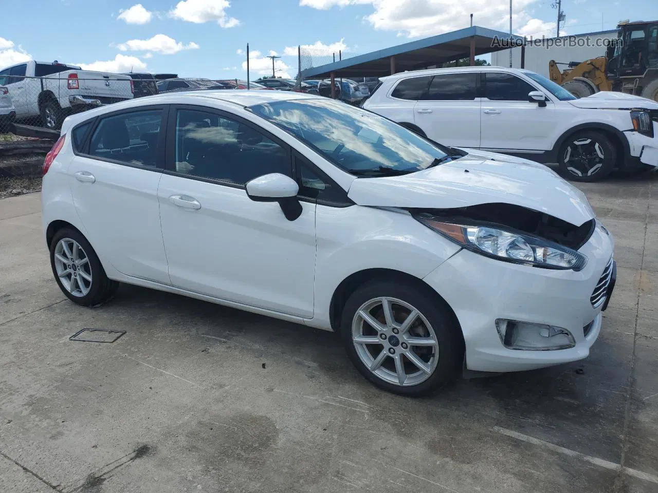 2019 Ford Fiesta Se White vin: 3FADP4EJ3KM148610