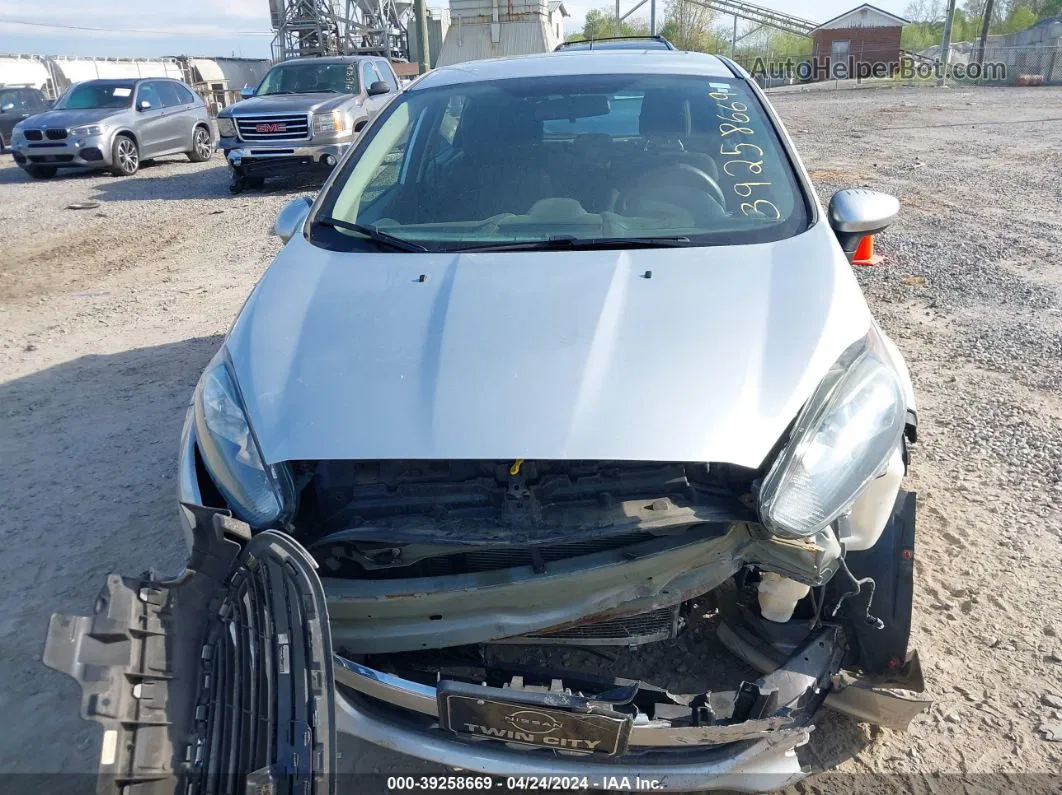 2019 Ford Fiesta Se Silver vin: 3FADP4EJ3KM153239