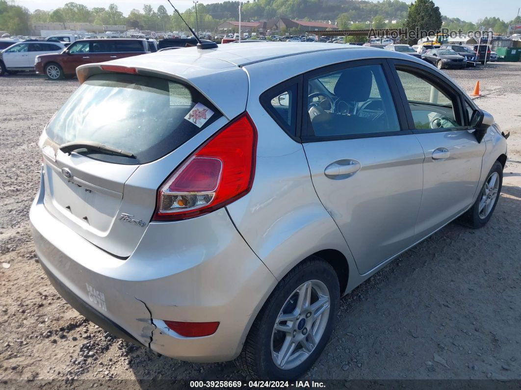 2019 Ford Fiesta Se Silver vin: 3FADP4EJ3KM153239