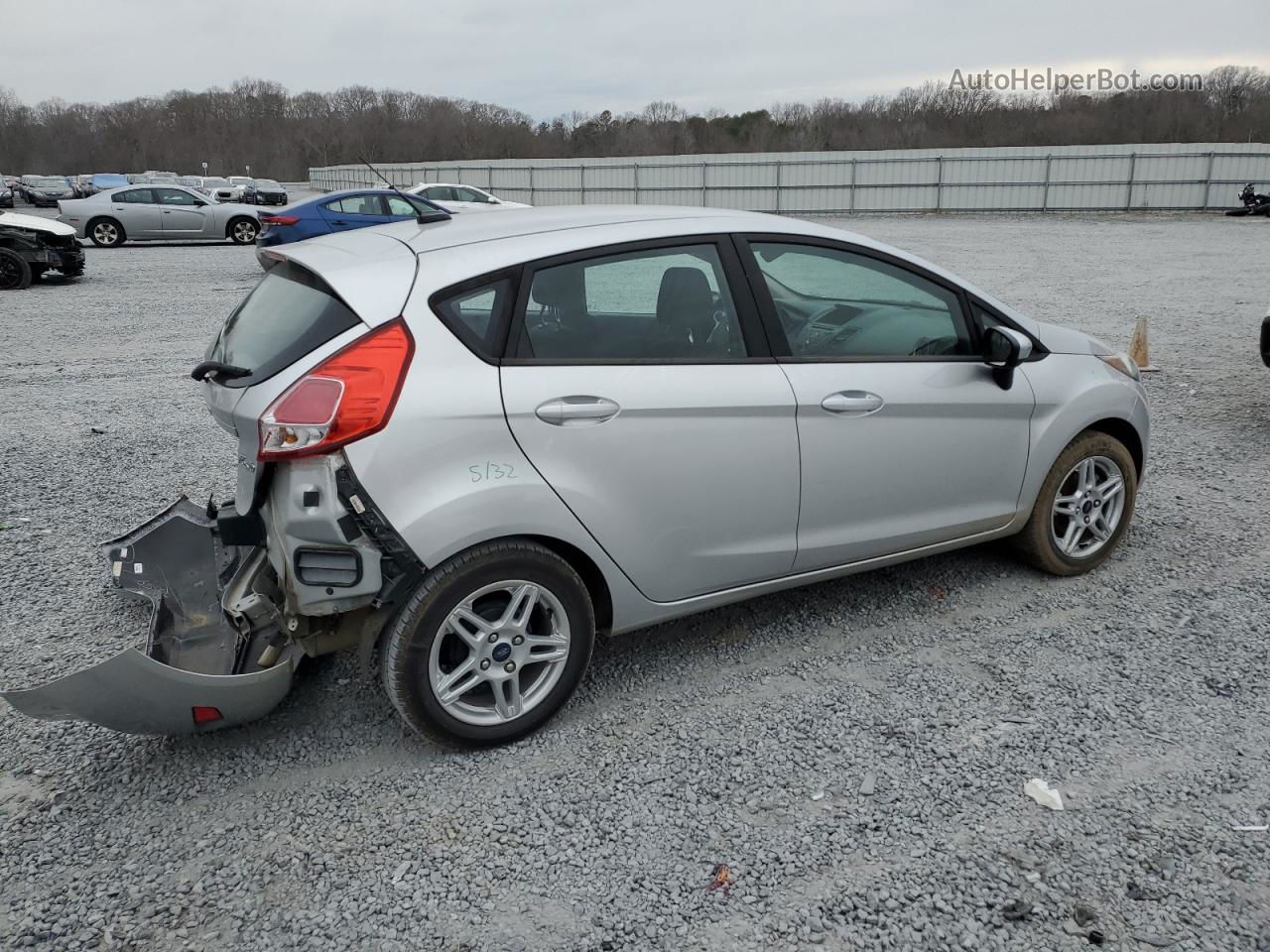 2019 Ford Fiesta Se Silver vin: 3FADP4EJ3KM155606