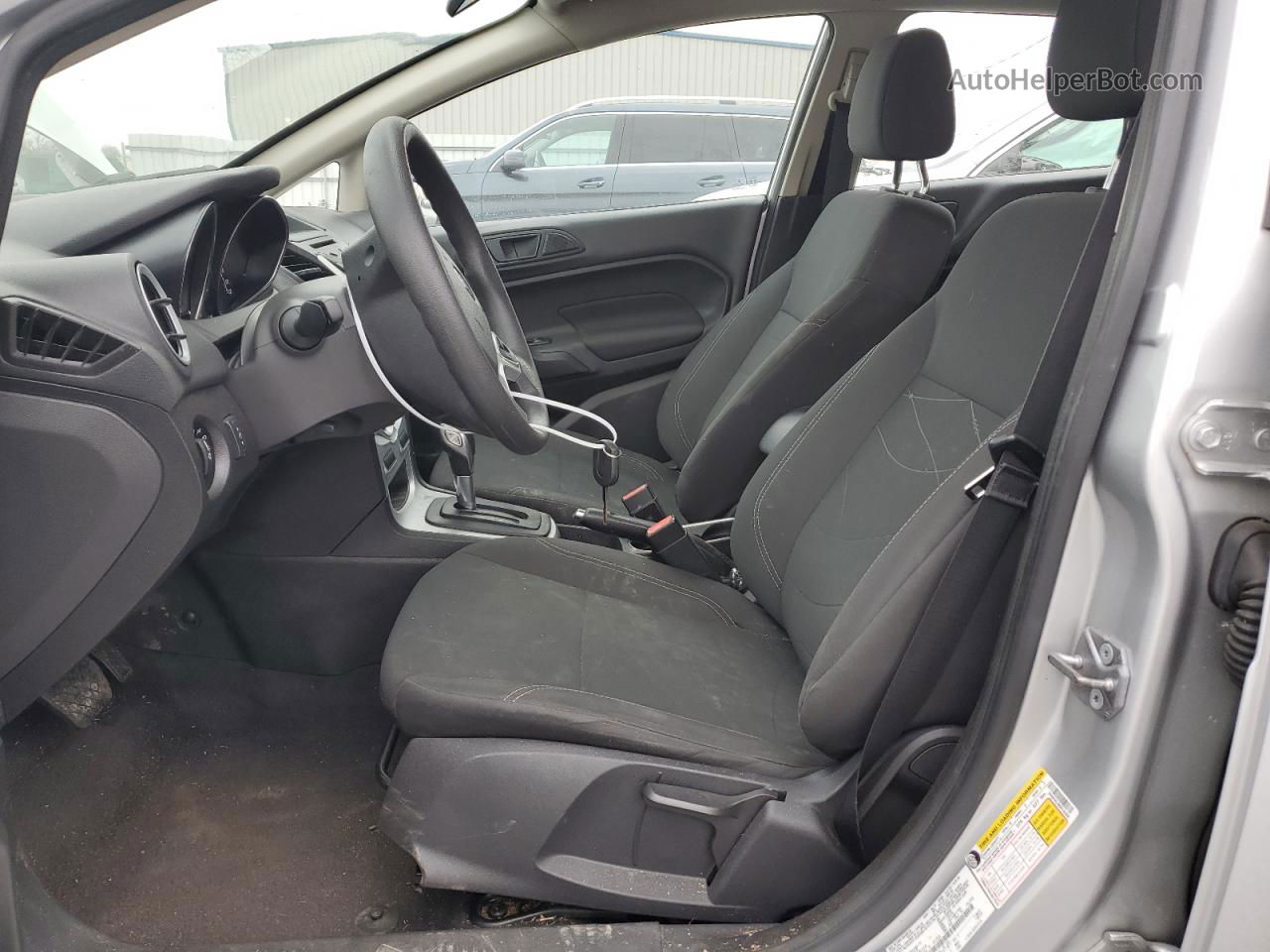 2019 Ford Fiesta Se Silver vin: 3FADP4EJ3KM155606