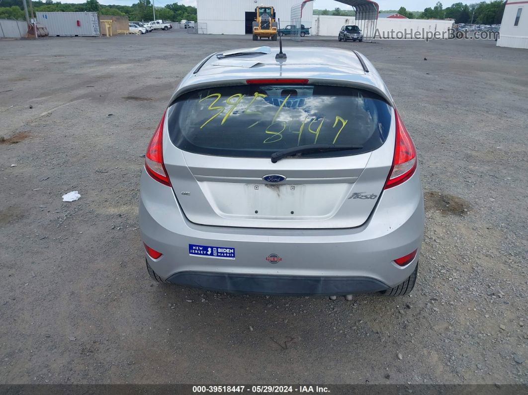 2011 Ford Fiesta Se Silver vin: 3FADP4EJ4BM175394