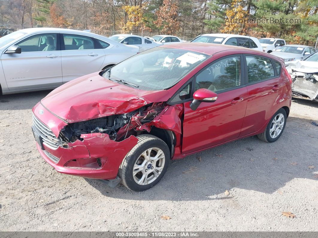 2015 Ford Fiesta Se Красный vin: 3FADP4EJ4FM171657