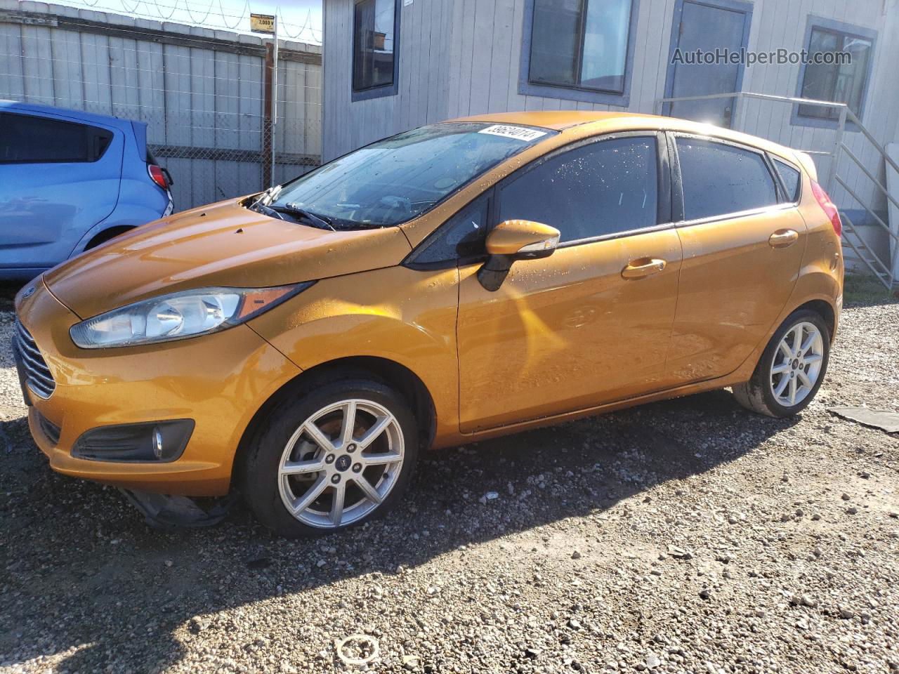 2016 Ford Fiesta Se Orange vin: 3FADP4EJ4GM158005