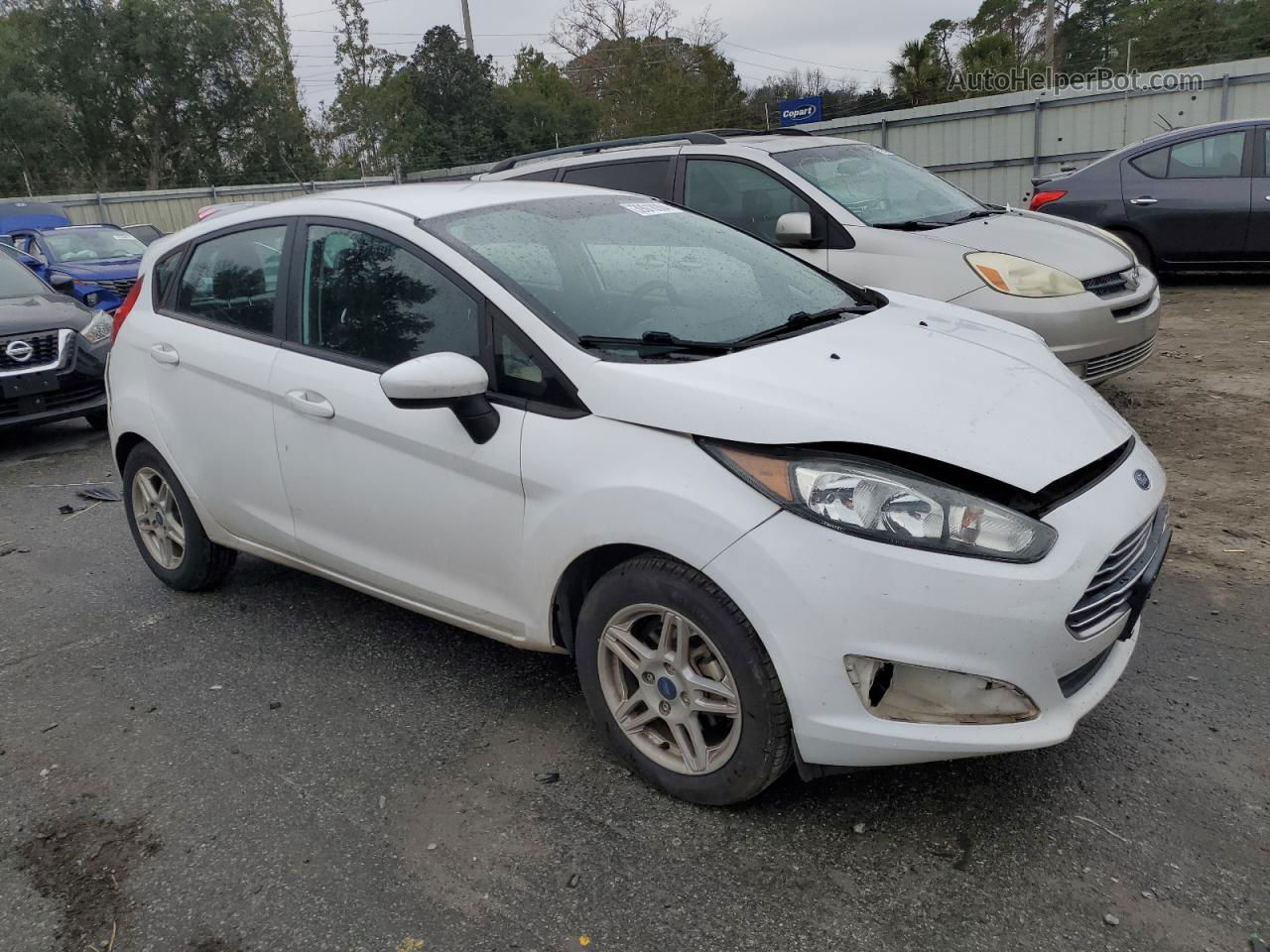 2017 Ford Fiesta Se White vin: 3FADP4EJ4HM104804