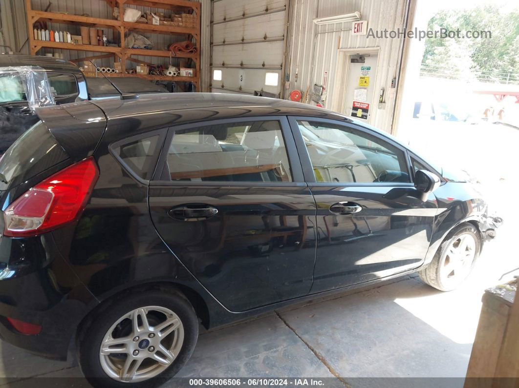 2017 Ford Fiesta Se Black vin: 3FADP4EJ4HM134773