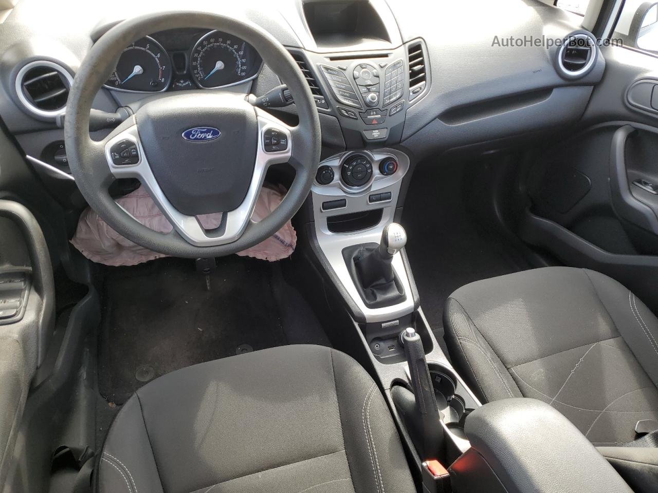 2017 Ford Fiesta Se White vin: 3FADP4EJ4HM145966