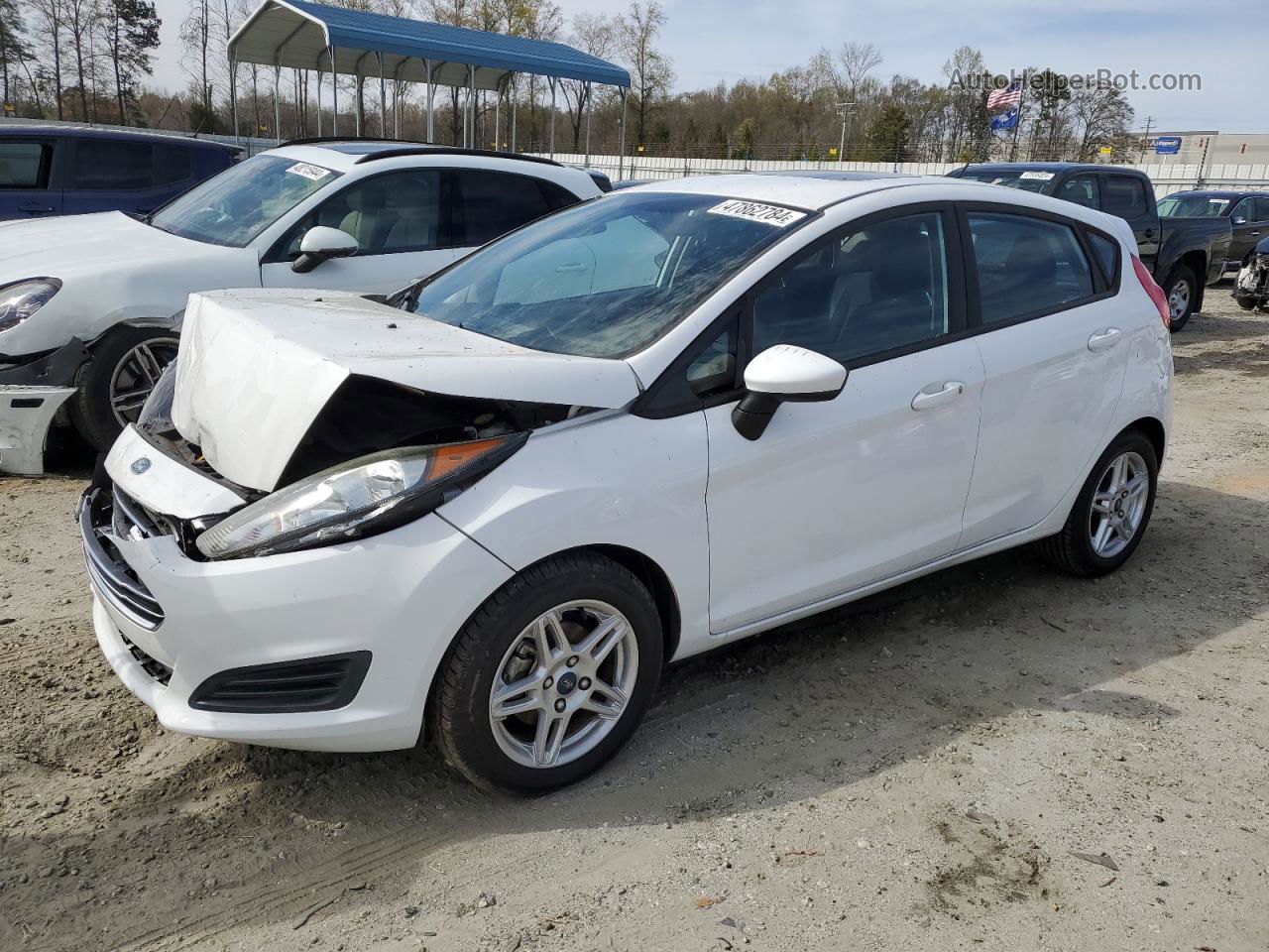 2017 Ford Fiesta Se White vin: 3FADP4EJ4HM145966