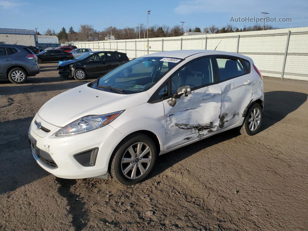 2011 Ford Fiesta Se White vin: 3FADP4EJ5BM156241