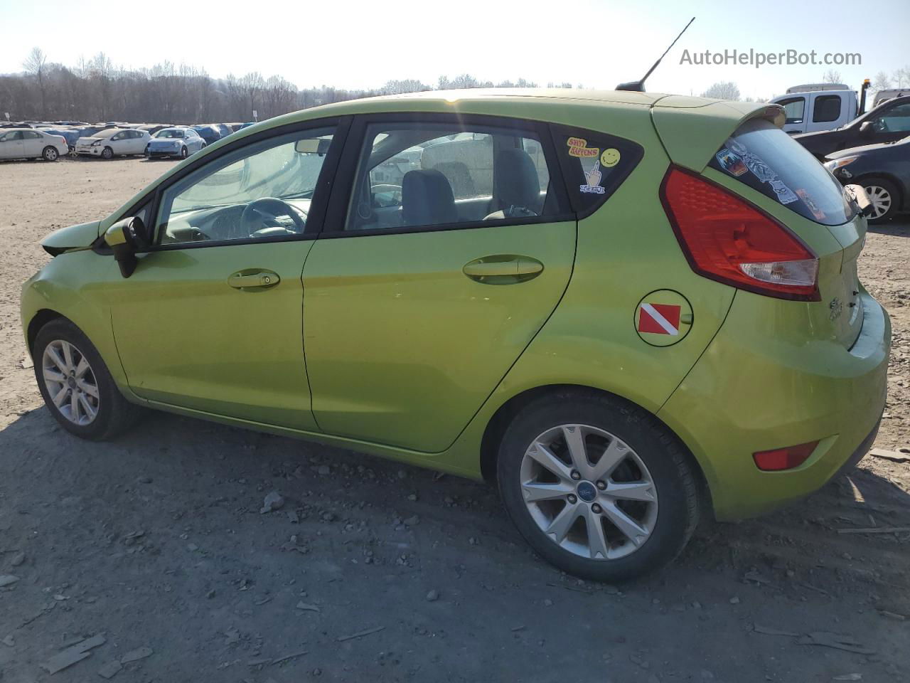 2011 Ford Fiesta Se Зеленый vin: 3FADP4EJ5BM156272