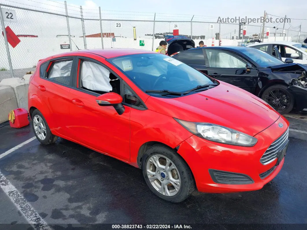 2015 Ford Fiesta Se Red vin: 3FADP4EJ5FM111192