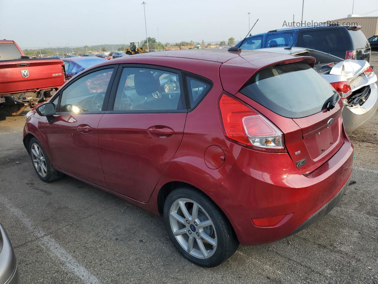 2016 Ford Fiesta Se Red vin: 3FADP4EJ5GM123361