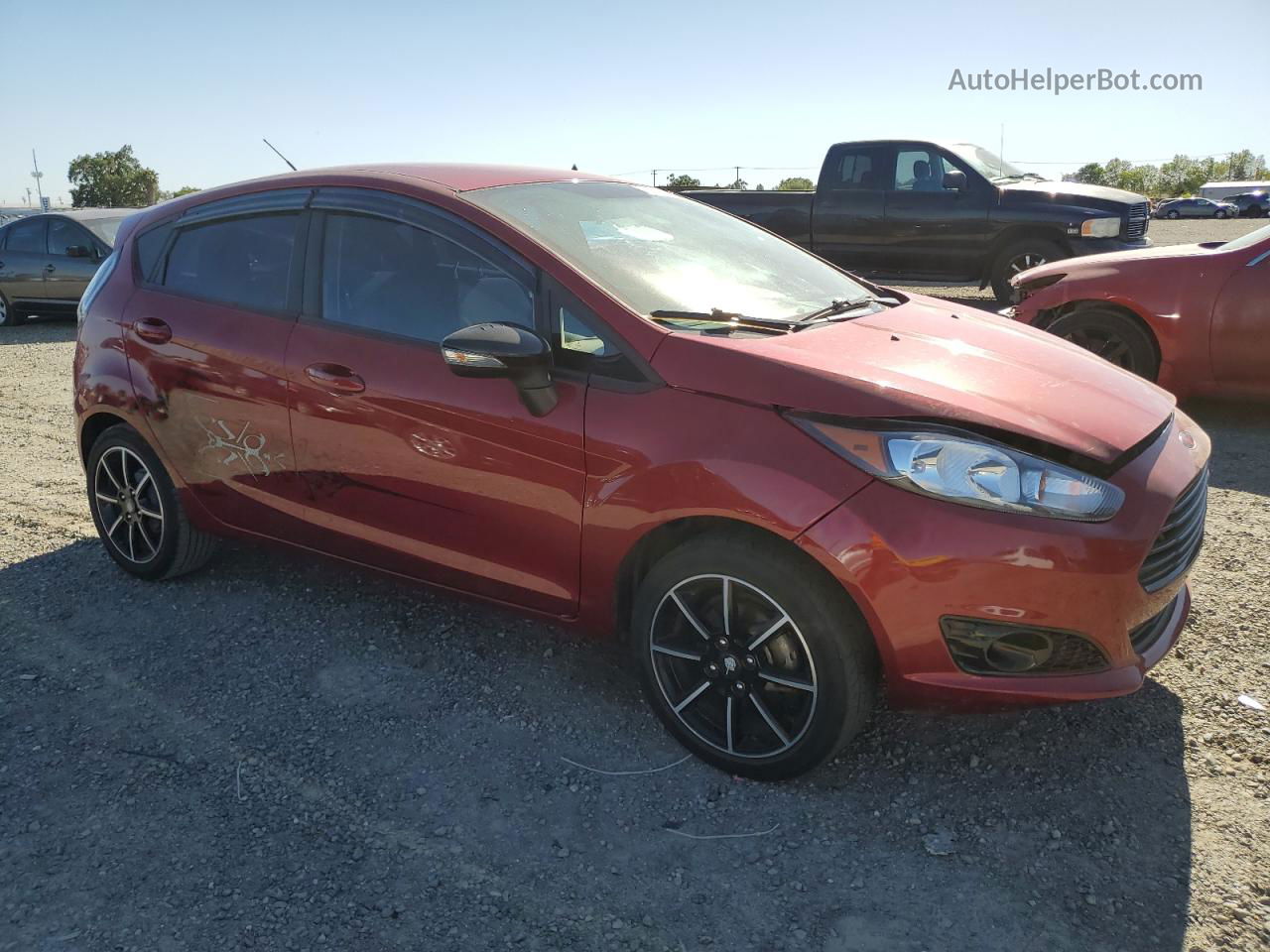 2016 Ford Fiesta Se Бордовый vin: 3FADP4EJ5GM154920