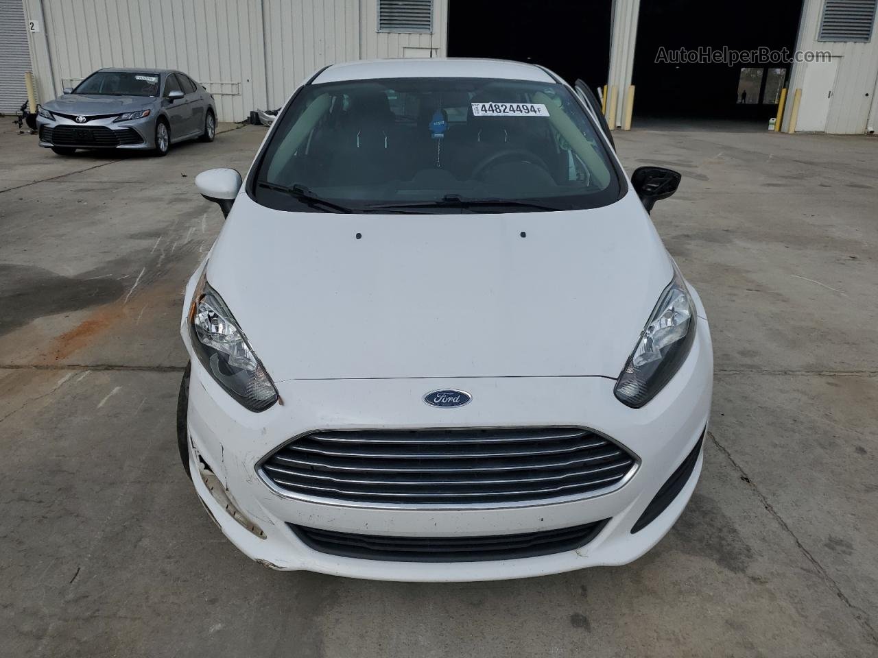 2019 Ford Fiesta Se White vin: 3FADP4EJ5KM103328
